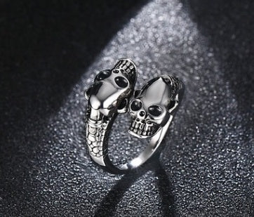 Mens Stainless Steel Skull Ring Korean Inlaid Gemstone Semi Precious Stone Casting Ring Silver Gold Artificial