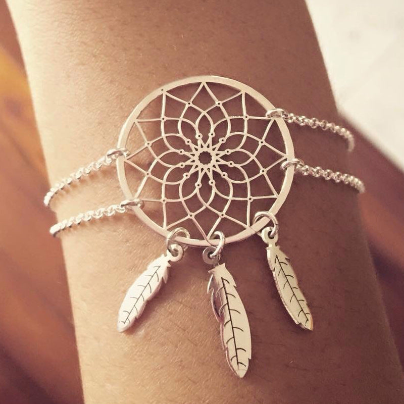 Openwork Dream Catcher Bracelet Bangle For Women Electroplated Alloy Fashion Jewelry Gift For Her Elegant Design