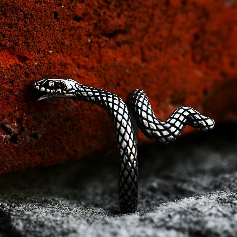 Stainless Steel Snake Ring Retro Ornament For Men Polished Finish US Sizes 7 8 9 10 11 12 13 Durable Everyday Wear