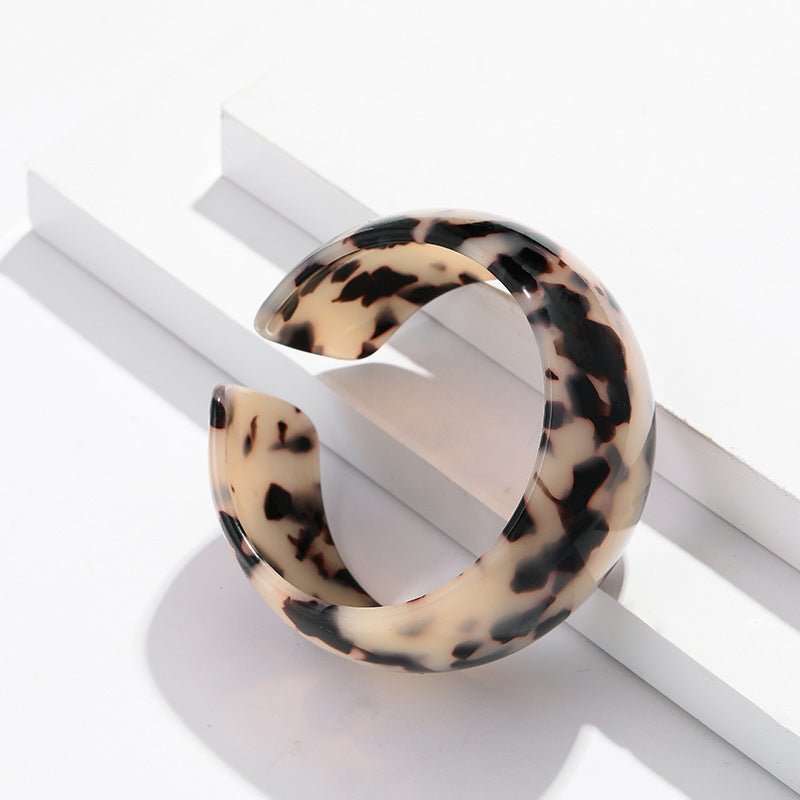 Acetate Bangle Bracelet Round Leopard Print Lightweight Jewelry For Women And Girls Everyday Size 3 Cm For Fit