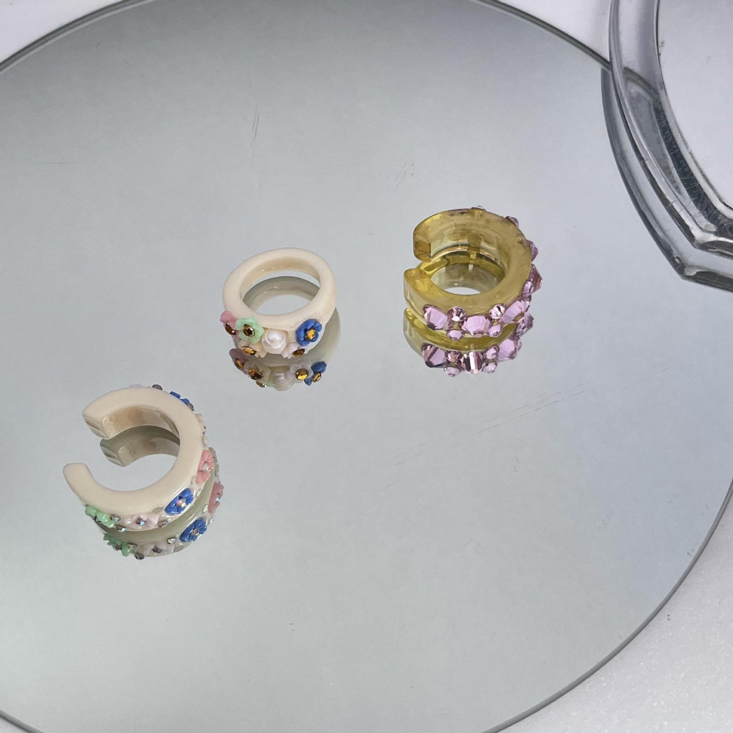 Floral Resin Ring With Pink Zircon Accent For Women