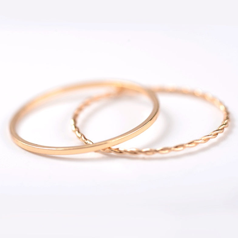 Womens Fashion Rings Set Geometric Twist Electroplated Metal Rings Unique Design Jewelry Gift For Her Two Pack