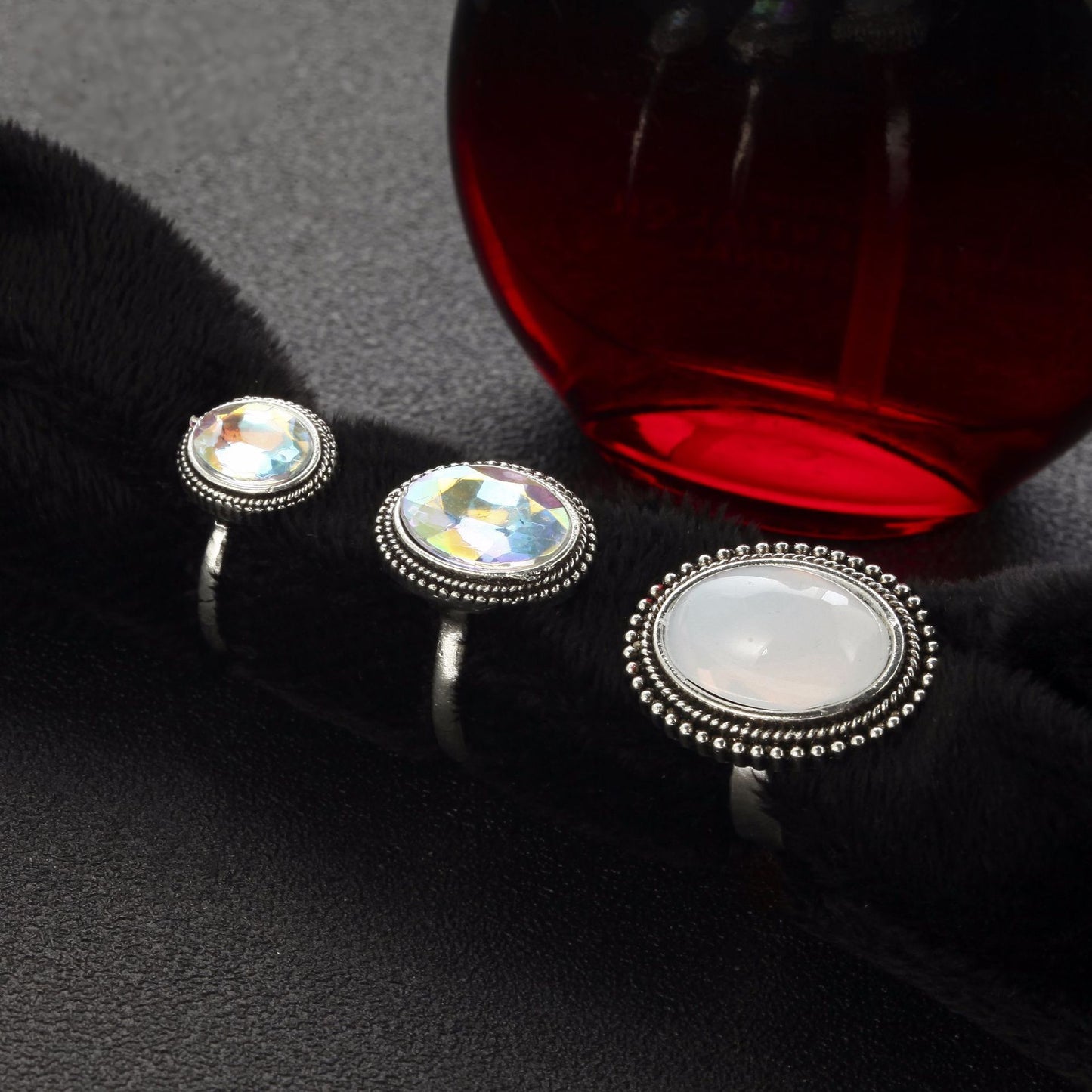 Alloy Fashion Ring Set With Precious Stones Electroplated Finish Tessellated Design For Women For Everyday Use