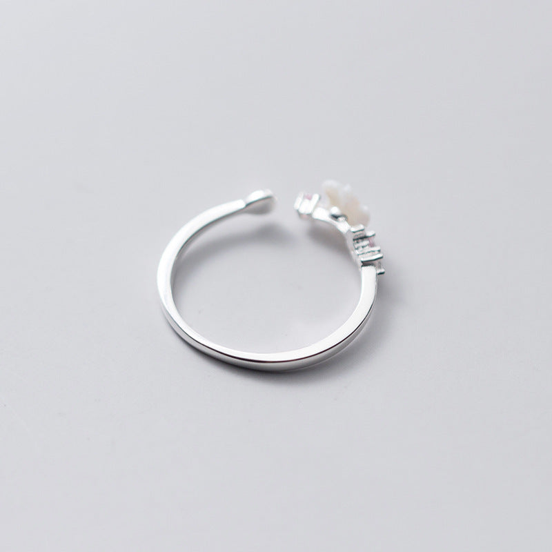 Women's Silver Ring with Sweet Synthetic Shell Flower for Weddings and Occasions Flower Ring Silver Band Women's Fashion Jewelry Gift