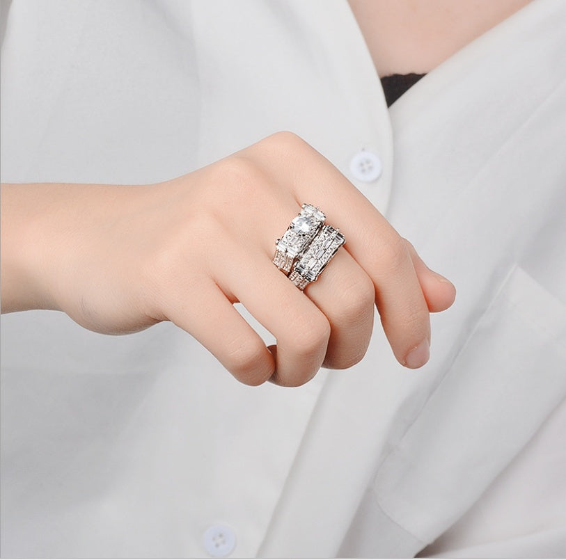 Womens Engagement Ring 8 Hearts 8 Arrows Simulated Diamond Gemstone Jewelry Gift for Anniversary Elegant Sparkle Silver