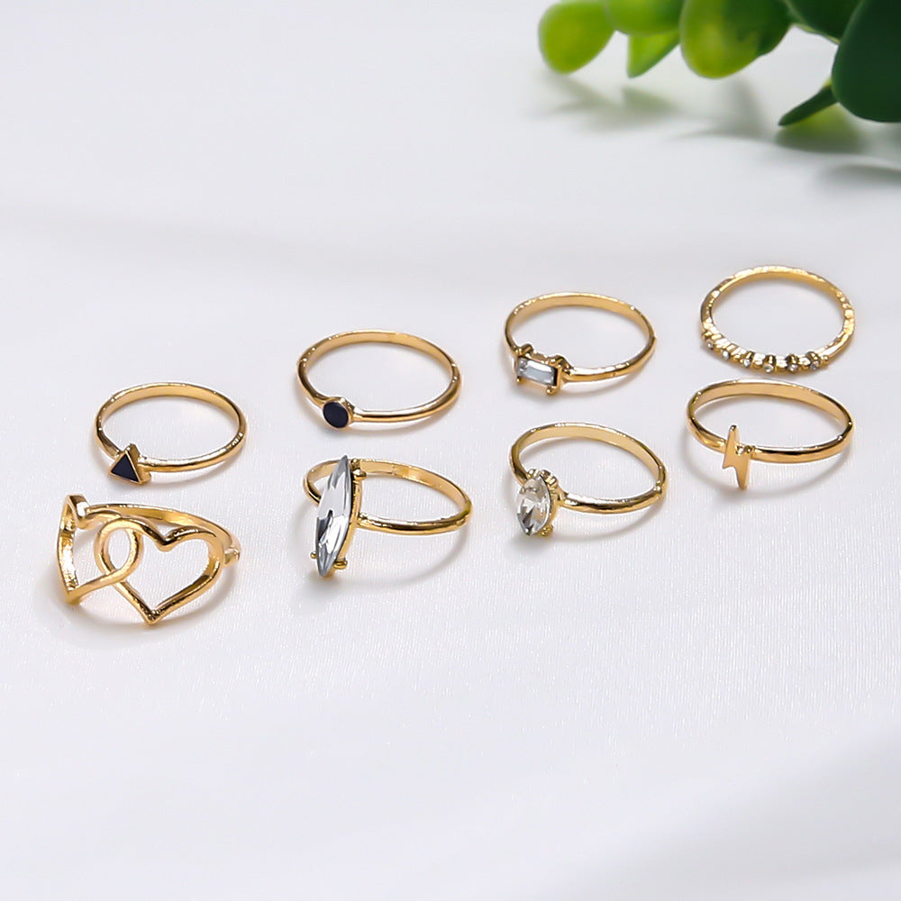 Bohemian Gem Ring Set 8 Alloy Rings Electroplated Gold Finish Heart And Lightning Rings Jewelry Collection Pieces