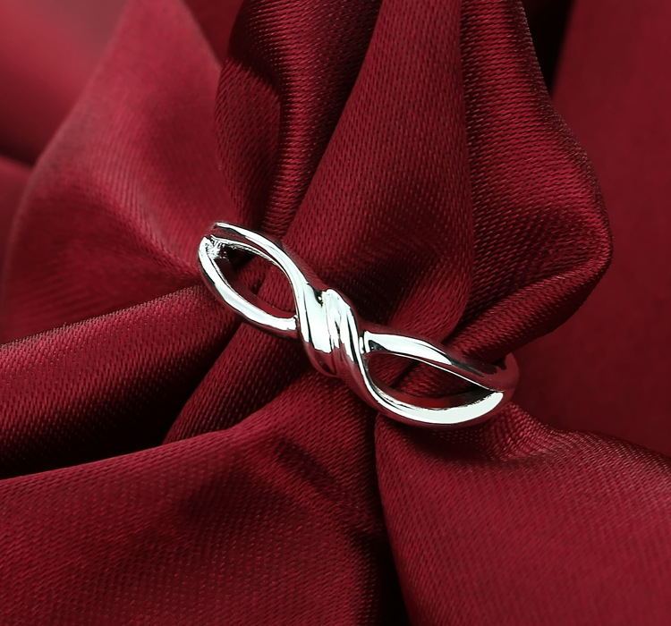 Womens 925 Sterling Silver Ring Simple Heart Design Hypoallergenic Jewelry Gift For Her Birthday Elegant Charms