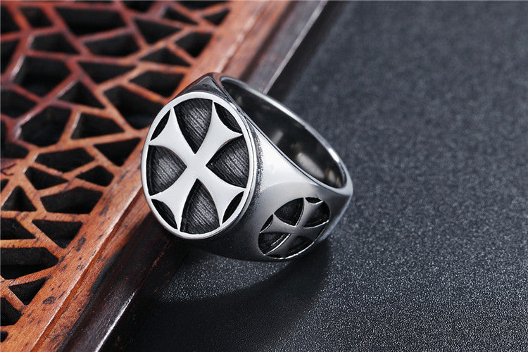 Men's Titanium Steel Ring Retro Cross Medal Design Statement Band Unique Personality Jewelry Gift for Him Fashion Accessory Black Steel Gold Tone