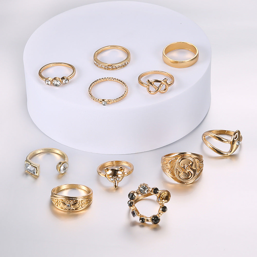 Gold Fox Serpentine Ring With Rhinestones Alloy Jewelry For Women Elegant Fashion Accessory EuropeanStyle Chic