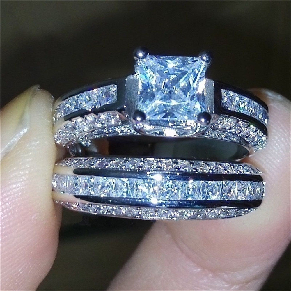 Gold Plated Alloy Wedding Ring Set With White And Blue Gems European Curve Design For Her Elegant Gift For Wedding