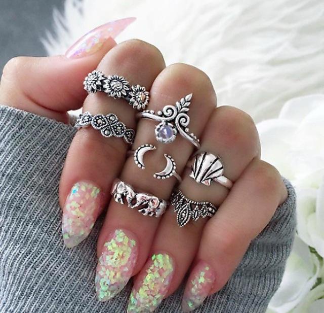 Womens Knuckle Ring Set Stackable Bohemian Vintage Style Rings Gift for Women Fashion Jewelry Stylish Boho Accessory