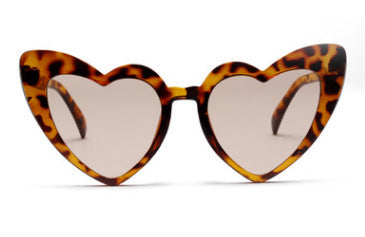 Heart Shaped Sunglasses Womens Resin Lens Plastic Frame Pink Retro Red Fashion Eyewear For Women Everyday Wear