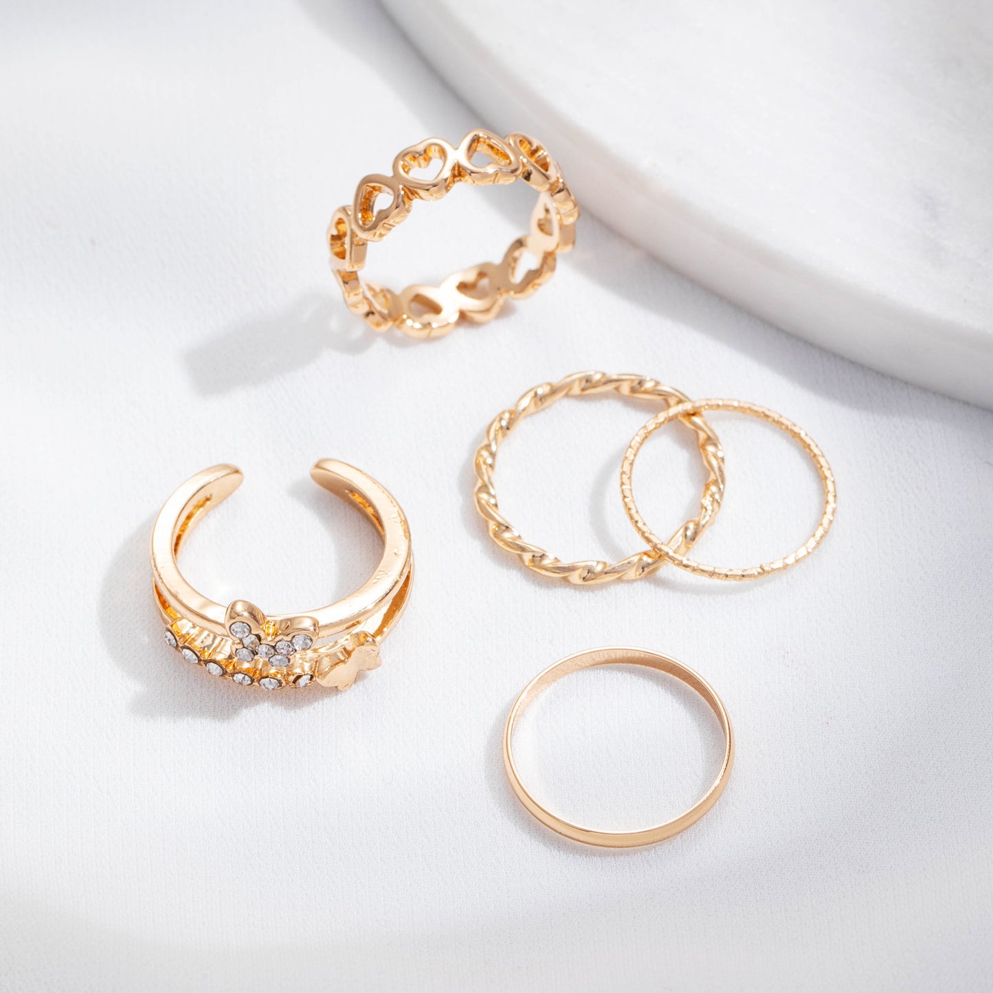 Womens Ring Set With Rhinestones Butterfly Love Peach Heart Twist Designs Alloy Jewelry For Women Korean Style