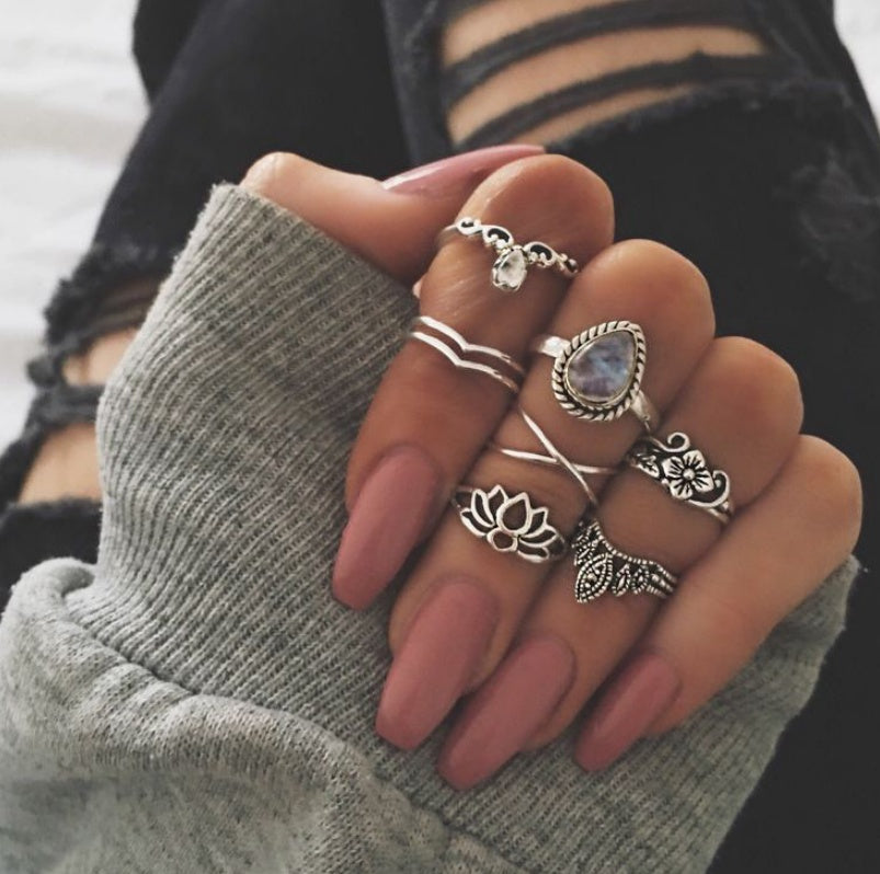 Womens Knuckle Ring Set Stackable Bohemian Vintage Style Rings Gift for Women Fashion Jewelry Stylish Boho Accessory