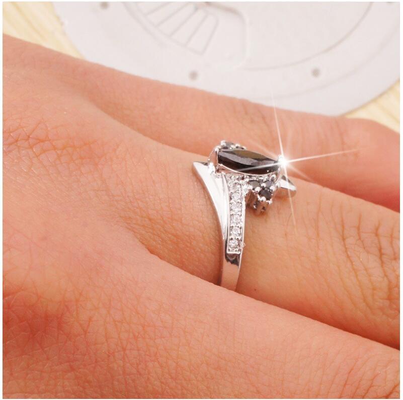 White Gold Filled Zircon Crystal Black Diamond Ring Sizes 6 7 8 9 10 11 Elegant Accessory With Cubic Zirconia Sparkle