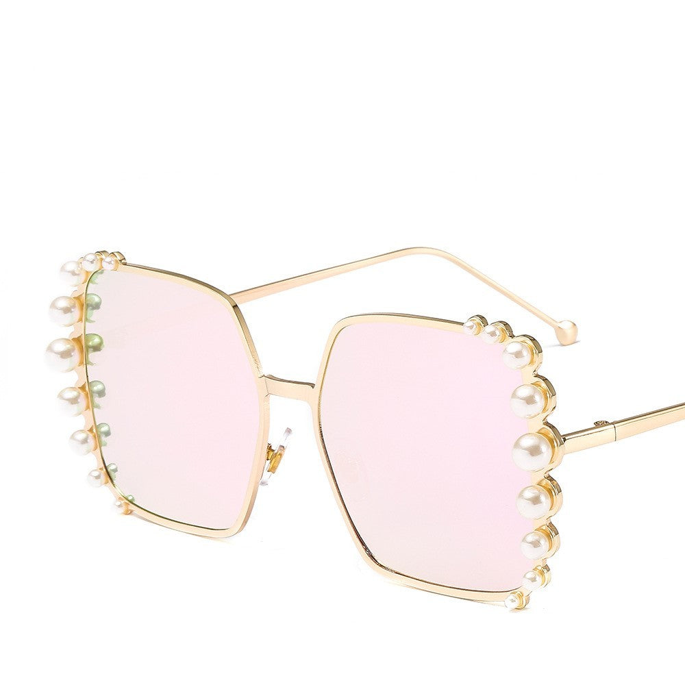 Metallic Frame Sunglasses With PC Lens UV400 Protection Fashion Metal Eyewear For Women New Design Lightweight Daily Wear