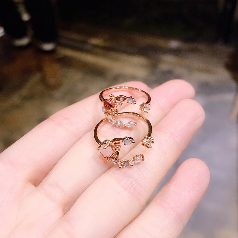 Small Flower Moon Ring With Heart Crystal Flower for Index Finger Women Jewelry Elegant Everyday Jewelry Gifts