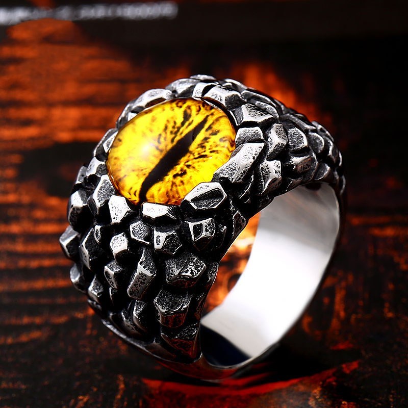 Evil Skull Eye Ring
