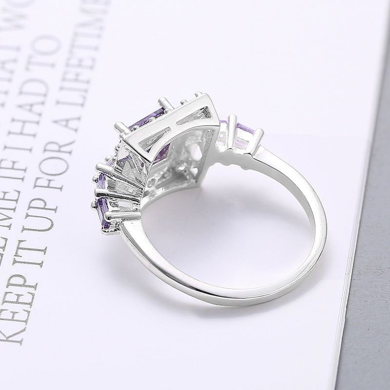Purple Zircon Ring Platinum Plated Cubic Zirconia Gemstone Fashion Statement Jewelry for Women Elegant Anniversary Gift