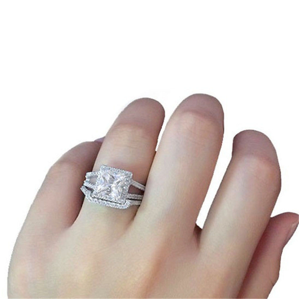 Ladies Wedding Ring Geometric Alloy Diamond Ring Simple Engagement Ring With Zircon Inlay Diamond Treatment