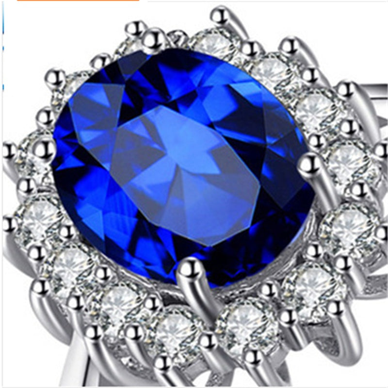 Womens Platinum Plated Ring With Zircon Inlaid Gemstones Fashion Jewelry Electroplated Ring Elegant Gift Style