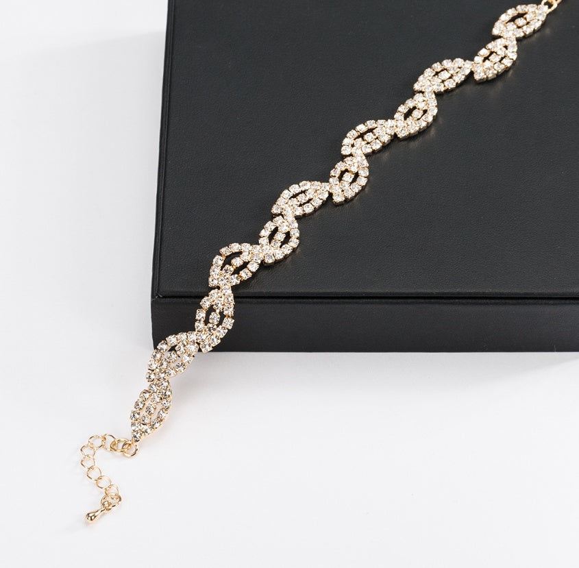 Womens Star Layered Alloy Bracelet With Diamond Leaf Design In Gold And Silver Celestial Glow Finish Clasp Gem
