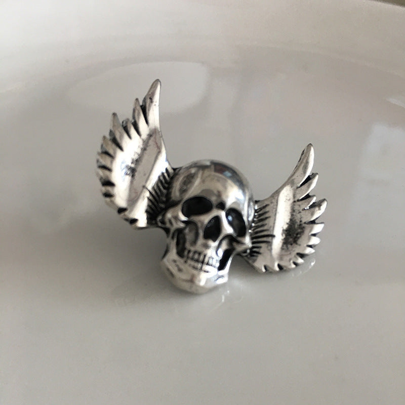 Unisex Alloy Brooch Pin Electroplated Silver Finish Ghost Design Lapel Pin Badge European American Styles Line