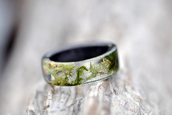 Handmade Wood Resin Rings with Real Dried Flowers for Men and Women Fashion Jewelry Elegant Design Modern Edge