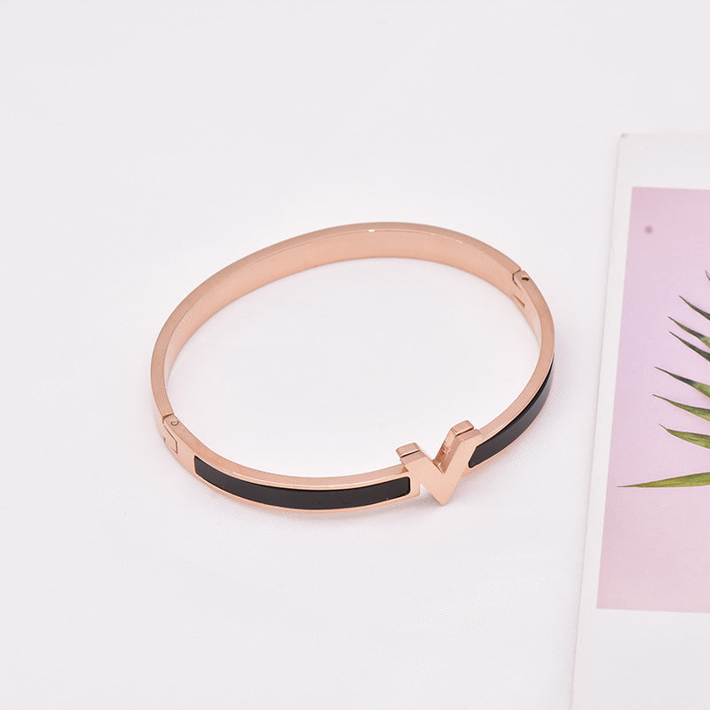 Womens Black Edge Bracelet Oil Drop Bangle Metal Wristband Fashion Jewelry Elegant Ladies Gift For Her Dressy Party