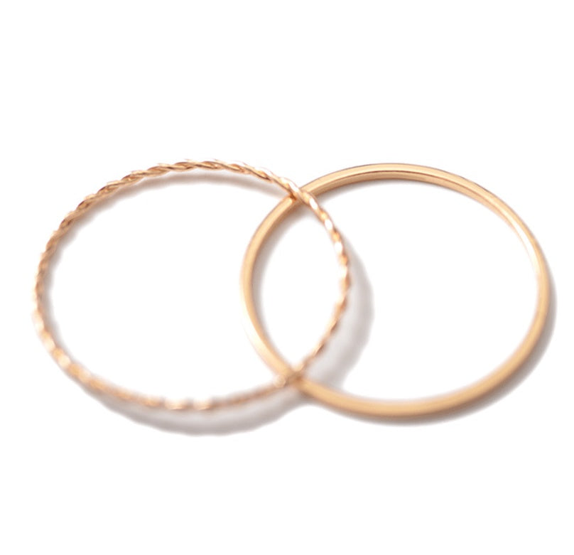 Womens Fashion Rings Set Geometric Twist Electroplated Metal Rings Unique Design Jewelry Gift For Her Two Pack