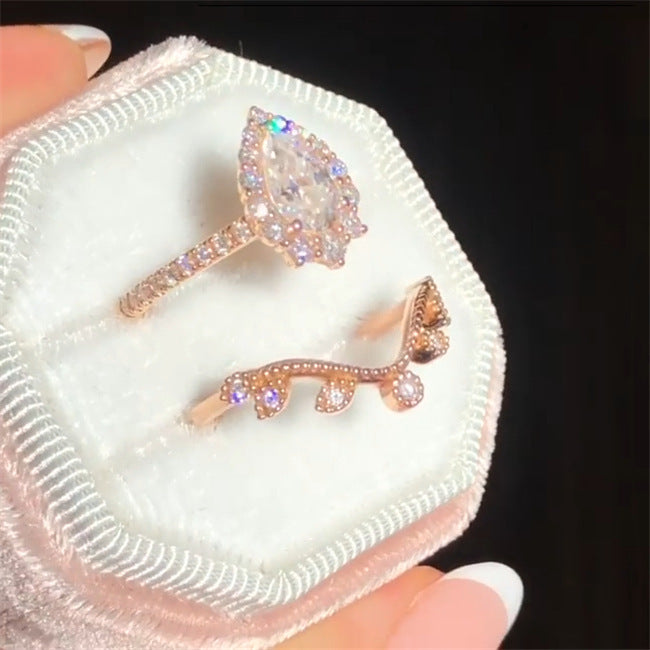 Womens Crown Ring Golden Alloy Electroplated Drop Shaped Design Fashion Ring Costume Jewelry Must Have Fashion