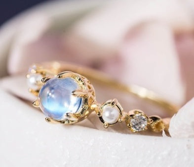 Elegant Diamond Gemstone Ring In Zinc Alloy Setting