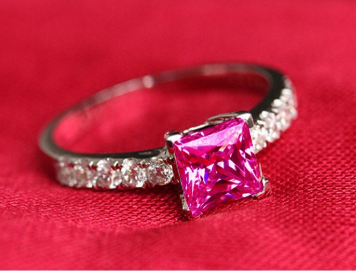 Princess Cut Simulated Diamond Ring Platinum Plated Copper Elegant Four Claw Design Jewelry for Women Prom Red