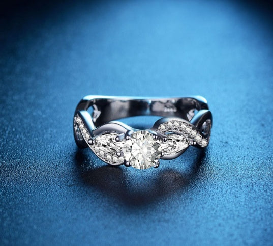 White Copper Ring With Zircon Inlay Five Point Five Millimeter Stone Elegant Design Fashion Jewelry Hot Seller