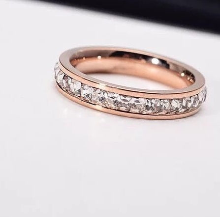 Titanium Steel Ring Single Row Diamond Ring For Women And Girls European American Minimalist Ring Steel Or Rose Gold