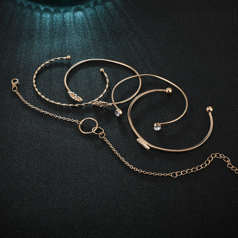 Womens Gold Color Metal Bangles Set Five Piece Geometric Design Fashion Jewelry Trendy Bracelets For Women Elegant Set