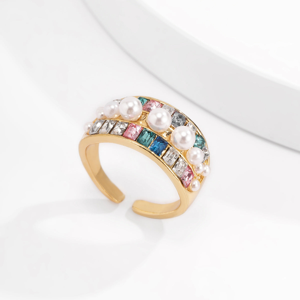 Womens Alloy Flower Ring With Acrylic Gemstones Pearl Rhinestones Inlays Floral Design Statement Jewelry Collection