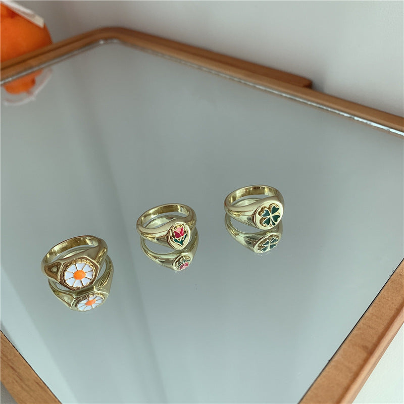 Womens Four Leaf Clover Ring Alloy Geometric Fashion Jewelry Durable Gift For Birthday Trendy Accessory Plated