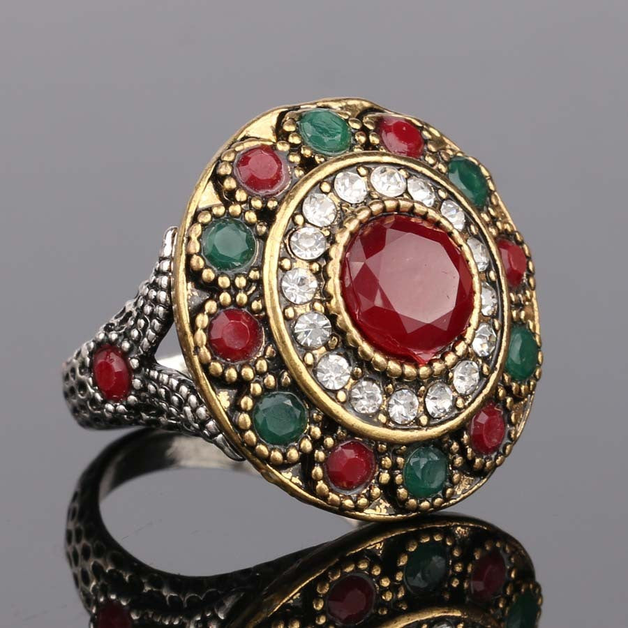 Vintage Flower Ring Gold Plated Silver Geometric Rhinestone Band Alloy Metal Diamond Red Inlay Gems Luxe Shine