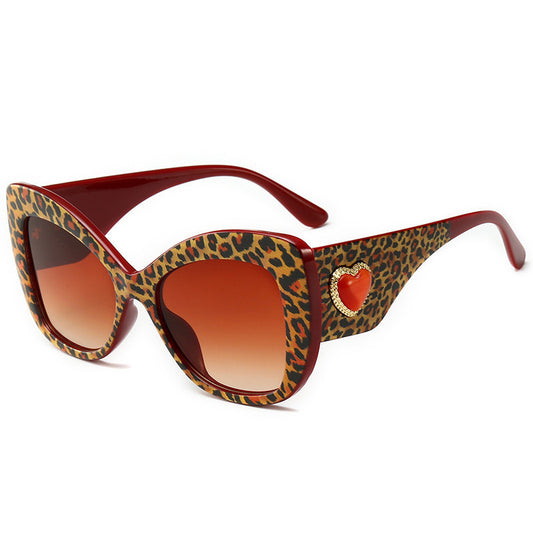 Womens Vintage Cat Eye Sunglasses UV400 Protection Trendy Large Frame Leopard Print Frames Fashion Eyewear Everyday