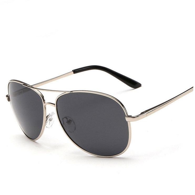 Mens Polarized Sunglasses Having Metal Frame UV400 Protection TAC Lenses 99 Percent Visible Light Transmission