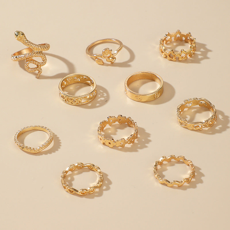 Vintage Star Rose Flower Ring Geometric Hollow Electroplated Alloy Ring Golden Jewelry European American Design