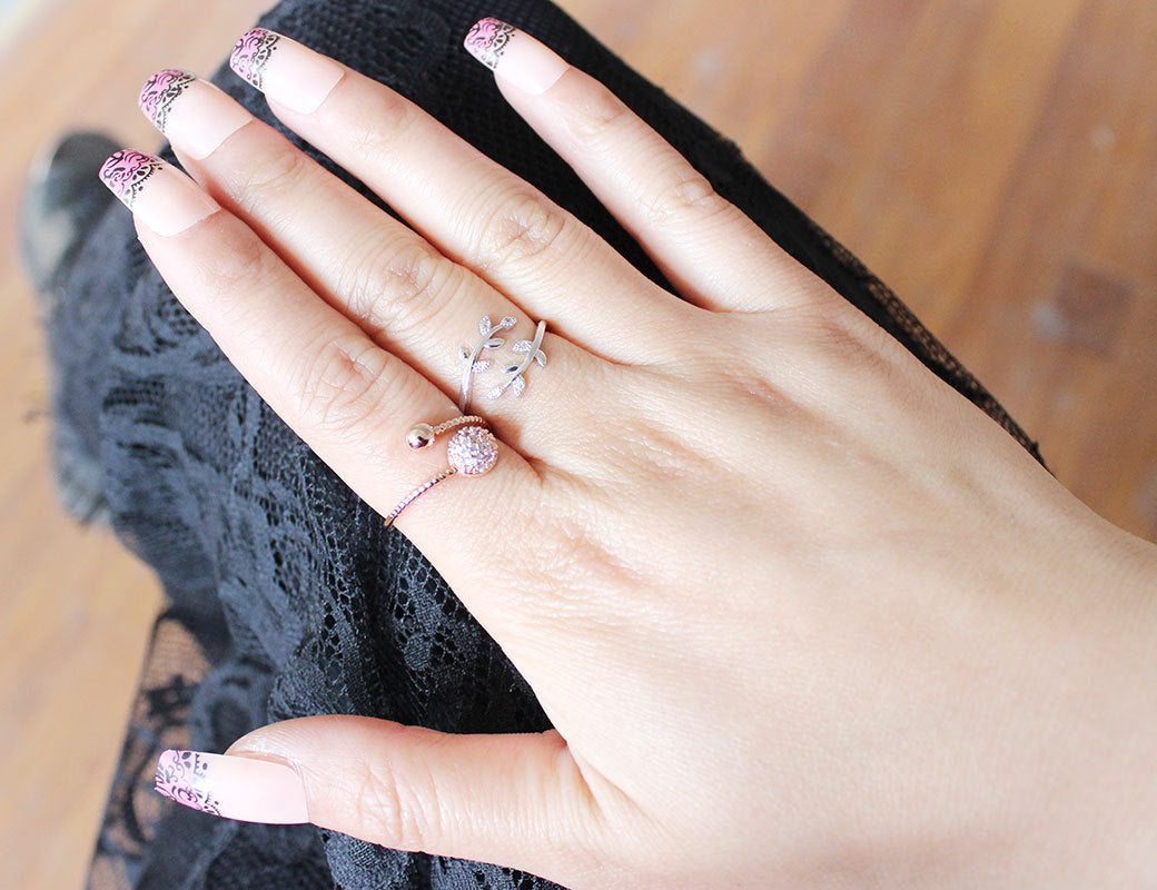 European And American Simple Hollow Carved Rose Gold And Silver Small Leaf Open Ring For Women Fashion Jewelry