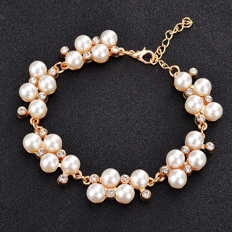 Elegant Pearl Rhinestone Geometric Alloy Bracelet For Women And Girls Inlaid Pearls 20 Cm By 2 Cm Fashion Accessory