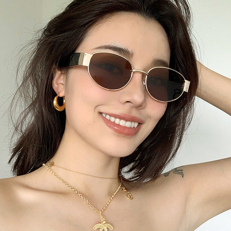 Oval Sunglasses Vintage Metal Frame Resin Lens UV400 Protection Small Frame Hip Hop Sunglasses For Women UV400