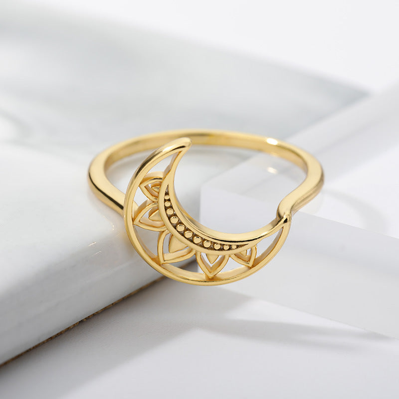 Moon Ring Gold Plated Copper Hollow Petal Design Unisex Statement Ring European American Fashion Jewelry 17mm