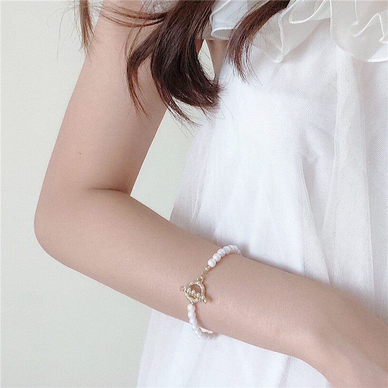 Womens Baroque Pearl Bracelet Geometric Alloy Bangle