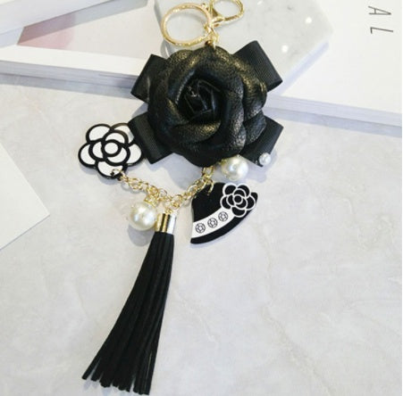 Leather Tassel Keychain Camellia Bag Charm Pendant Unisex Key Accessory Individually Packed Fashion Accessory for Women