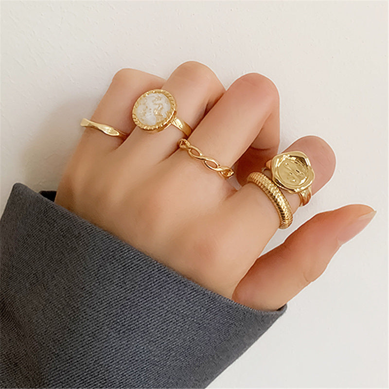 Women's Five Piece Ring Set Stackable Geometric Trendy Electroplated Niche Design Fashion Jewelry Golden Shine