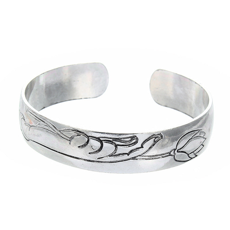Womens Open Bangle Bracelet Carved Elephant Design Geometric Alloy National Electroplated Finish Silver Tone Shiny